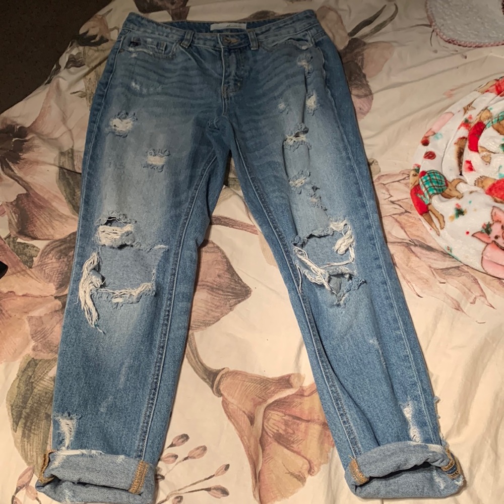 Kancan jeans size 3/25 “mom jean” fit